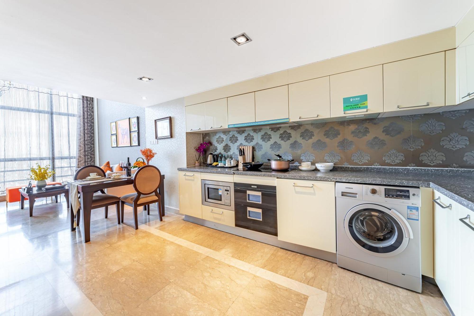 Waifiden Guangzhou Grand View Golden Palace Apartment - Free Shuttle Bus During The Canton Fair Екстериор снимка
